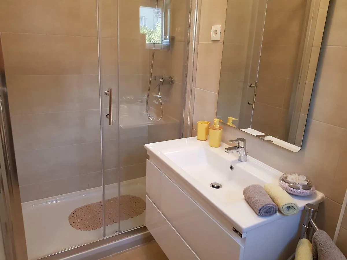 New, Cozy&Sea View Apartment Matulji